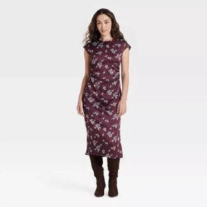 Women’s Short Sleeve Ruched Midi Shift Dress - A New Day Burgundy Floral